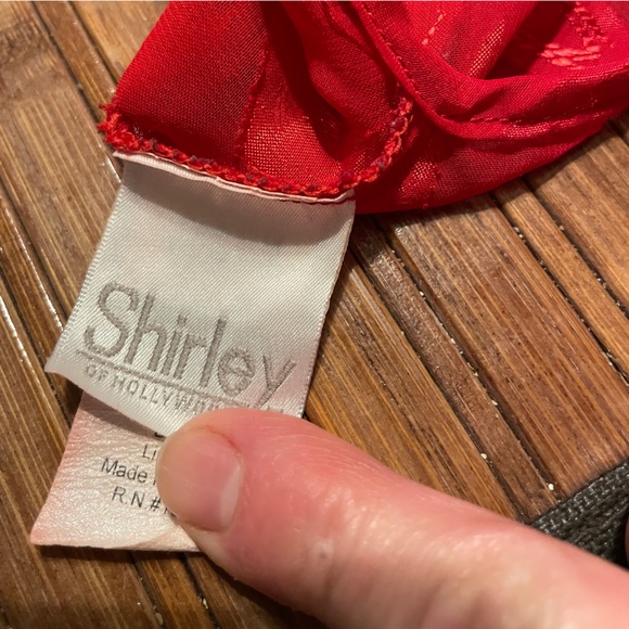 Lovely Silky Red Heart ❤️ lingerie in Size Medium. Mini length Adjustable straps - Picture 8 of 10